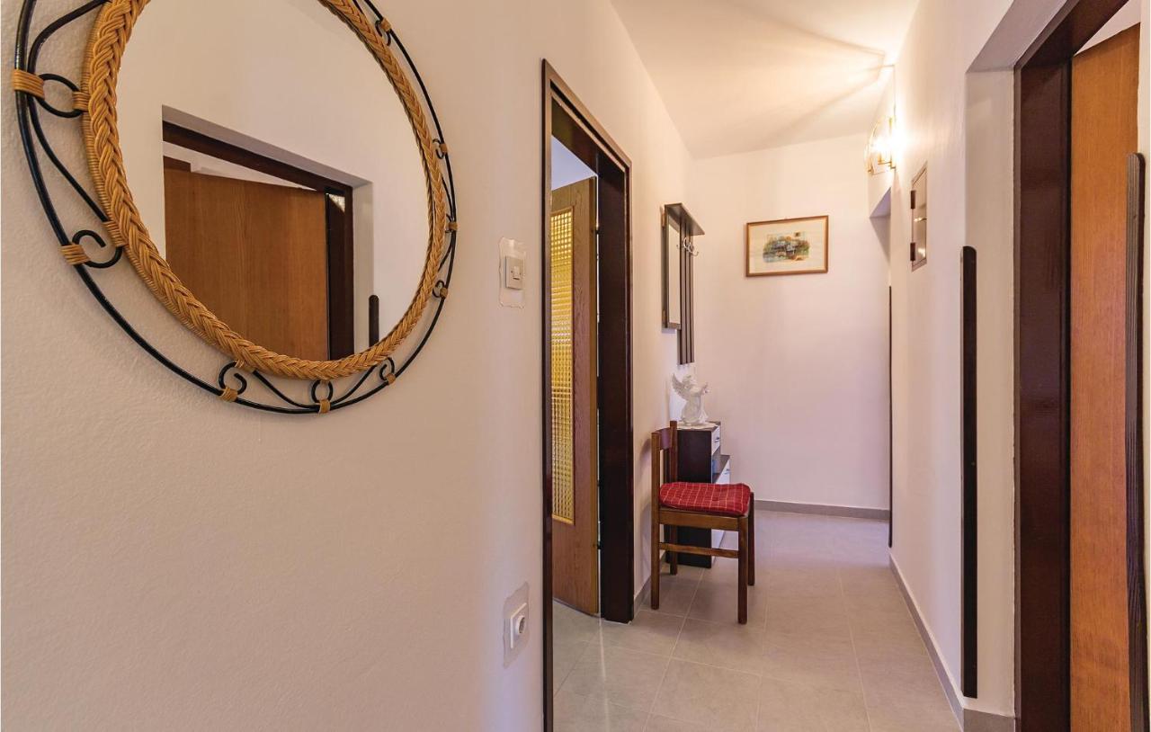 3 Bedroom Beautiful Apartment In Medulin Luaran gambar